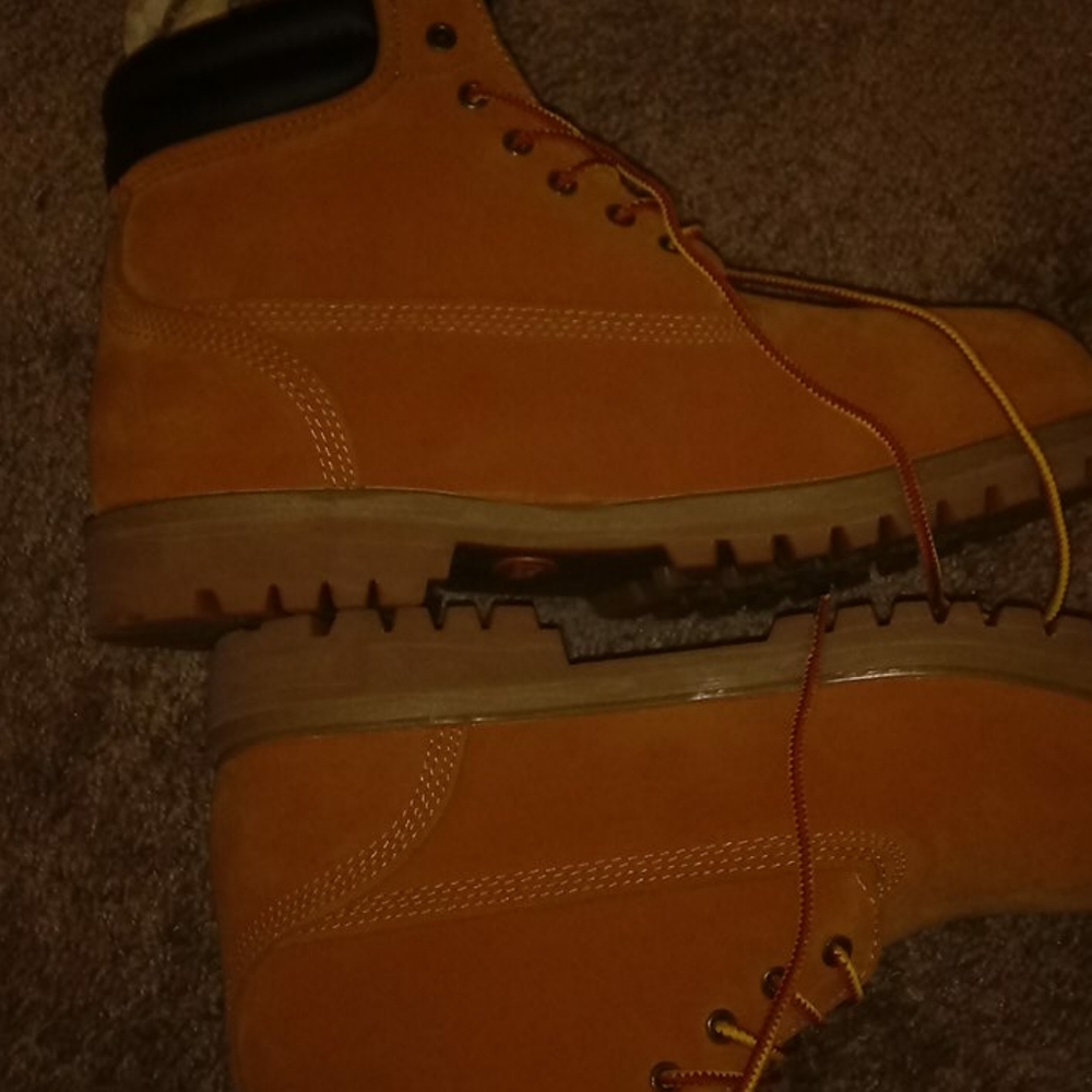 Tims - Picture 3 of 3